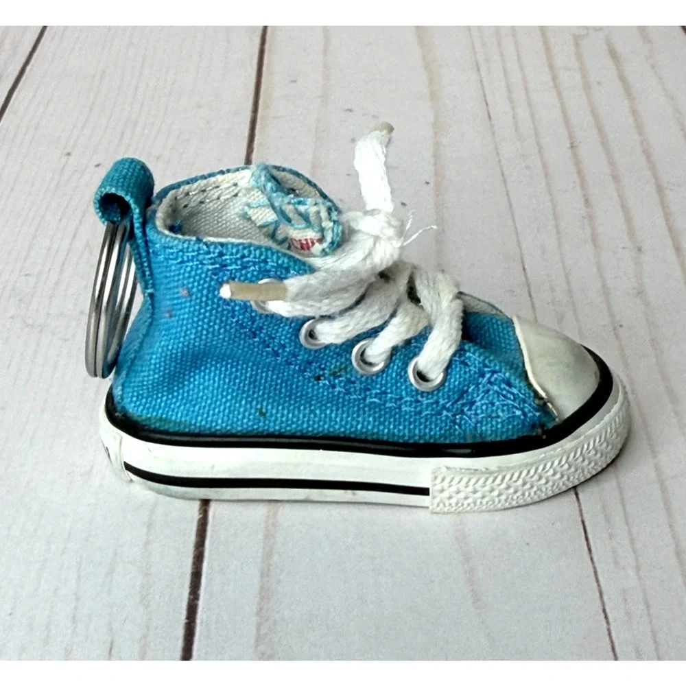 Converse Key Chain Blue ALL STAR CHUCK TAYLOR SNEAKER EDITION - Unlaces
